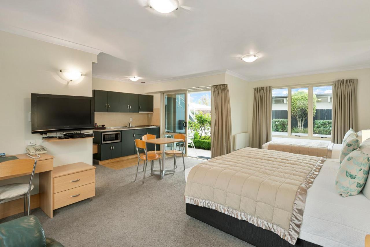 Colombo In The City Christchurch Bagian luar foto A studio apartment in New Zealand